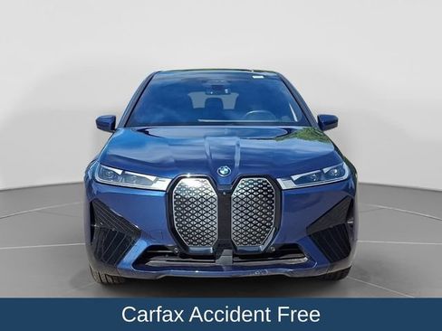 Used 2024 BMW iX xDrive50 w/ Sport Package AWD/4WD image 2