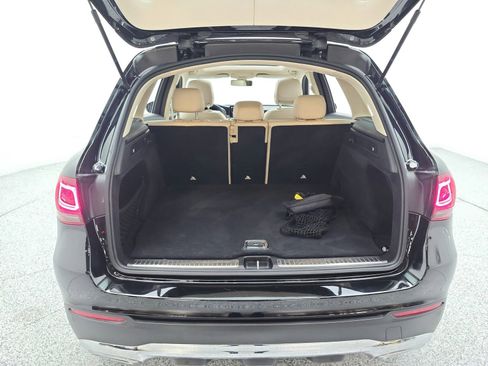 Used 2020 Mercedes-Benz GLC 300 4MATIC image 18