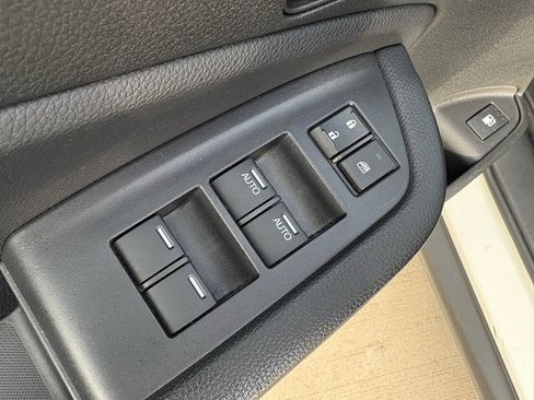 Certified 2018 Honda Ridgeline RTL-T image 11