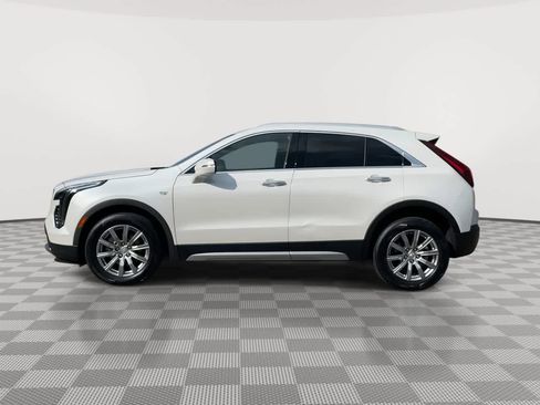 Used 2023 Cadillac XT4 Premium Luxury w/ Technology Package AWD/4WD image 5