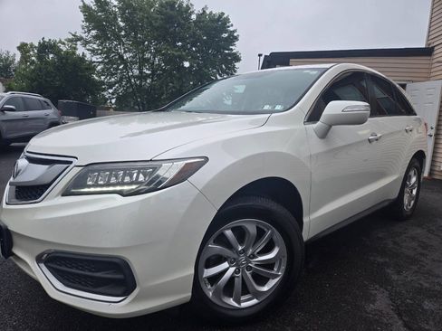 Used 2018 Acura RDX AWD image 2