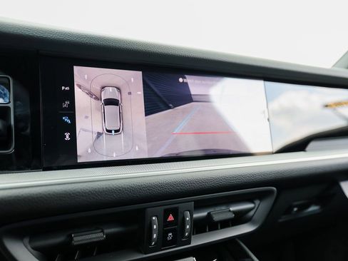 New 2026 Porsche Cayenne S image 19