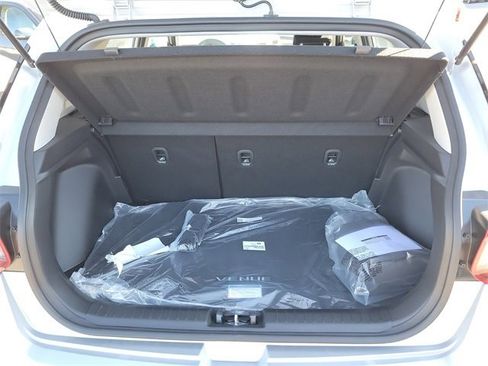 New 2026 Hyundai Venue SEL image 23