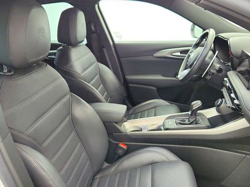 Used 2024 Alfa Romeo Tonale Veloce image 24