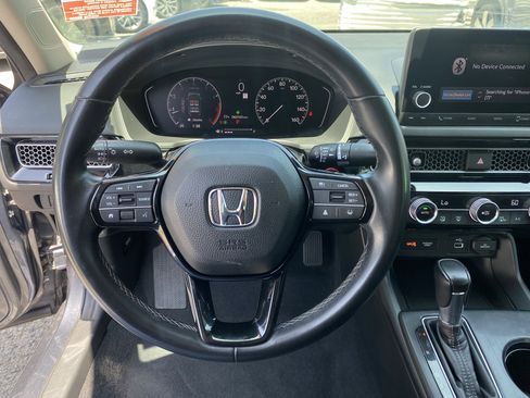 Used 2022 Honda Civic EX image 11