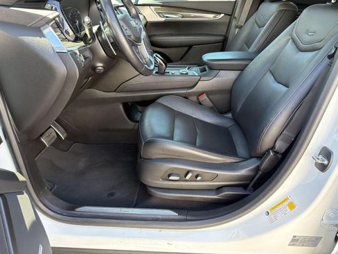 Used 2021 Cadillac XT5 Sportv AWD/4WD image 4