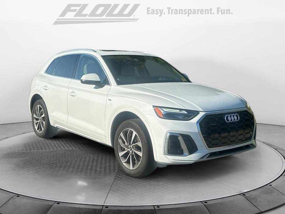 Used 2024 Audi Q5 2.0T Premium w/ Convenience Package AWD/4WD image 1