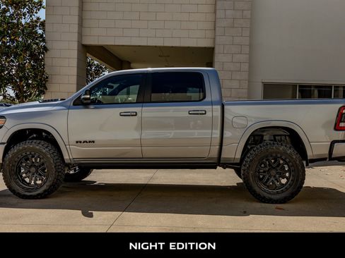 Used 2022 RAM 1500 Limited w/ Night Edition image 6