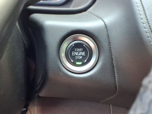 Used 2024 Chevrolet Suburban LT AWD/4WD image 16