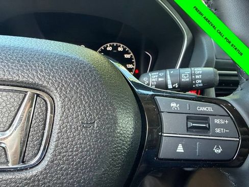 Used 2025 Honda Pilot EX-L image 30