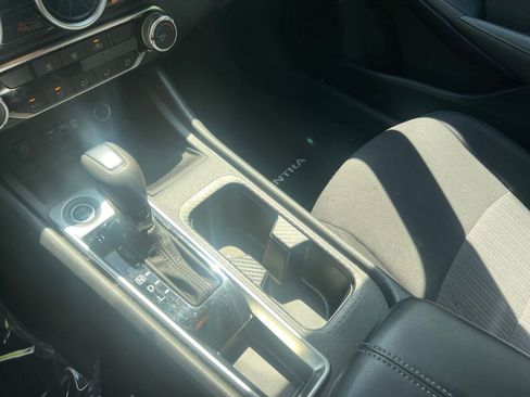 Used 2025 Nissan Sentra SV image 36