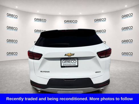 Used 2024 Chevrolet Blazer LT w/ LPO, Sport Package FWD image 6
