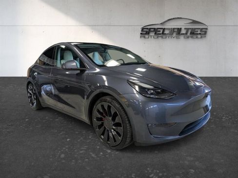 Used 2022 Tesla Model Y Performance AWD/4WD image 1
