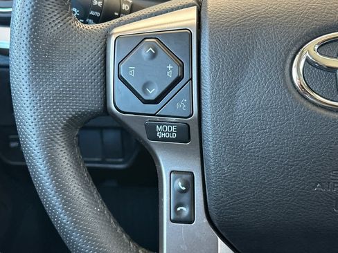 Used 2022 Toyota Tacoma SR5 RWD image 24
