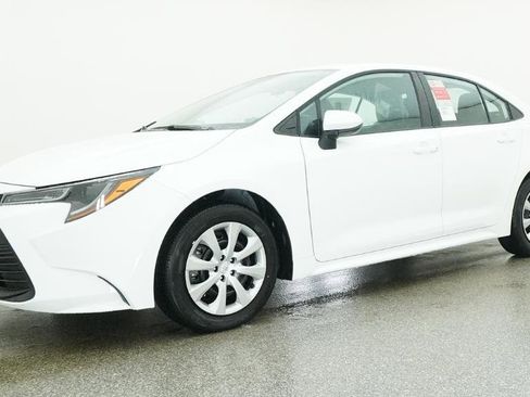 New 2026 Toyota Corolla LE FWD image 14