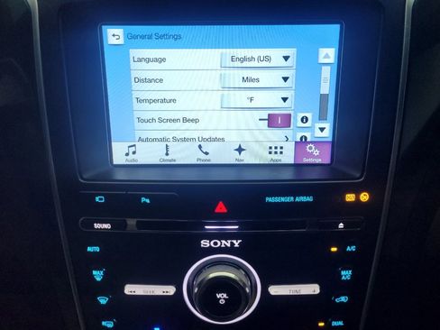 Used 2017 Ford Explorer Limited AWD/4WD image 25