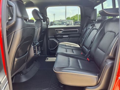 Used 2020 RAM 1500 Laramie w/ Sport Appearance Package AWD/4WD image 10