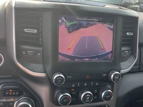 Used 2019 RAM 1500 Big Horn AWD/4WD image 19