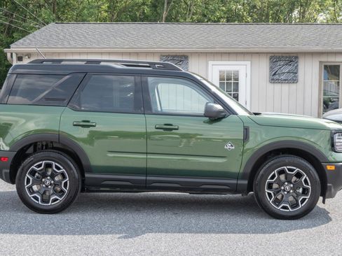 Used 2025 Ford Bronco Sport Outer Banks w/ Outer Banks Tech Package+ AWD/4WD image 12