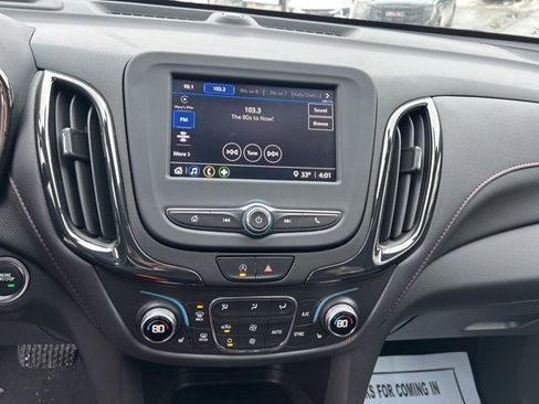 Used 2022 Chevrolet Equinox RS image 25