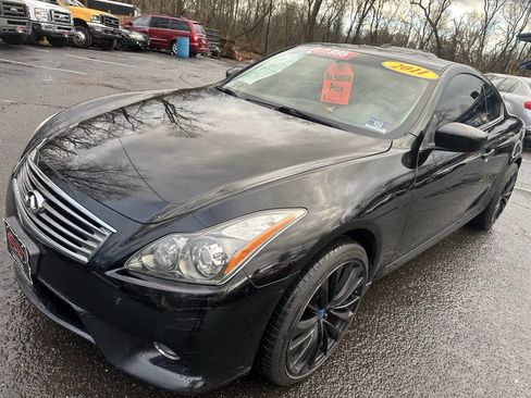 Used 2011 INFINITI G37 x Coupe w/ Premium Pkg image 1
