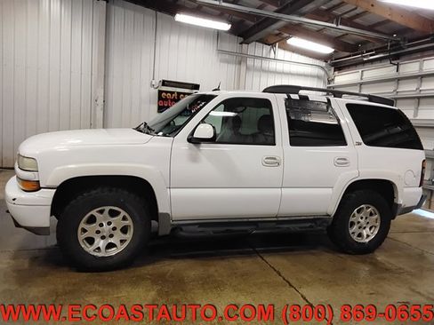 Used 2004 Chevrolet Tahoe Z71 w/ Z71 Preferred Equipment Group AWD/4WD image 5