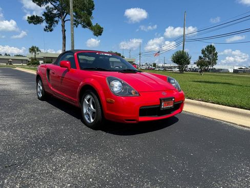 Used 2002 Toyota MR2 RWD image 13