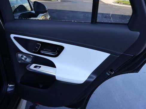 New 2026 Mercedes-Benz GLC 350e 4MATIC image 14