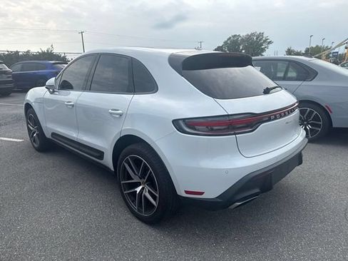 Used 2024 Porsche Macan AWD/4WD image 12