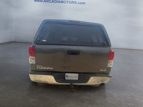 Used 2011 Toyota Tundra 4x4 CrewMax w/ TRD Off-Road Pkg image 4