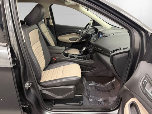 Used 2019 Ford Escape SEL AWD/4WD image 15