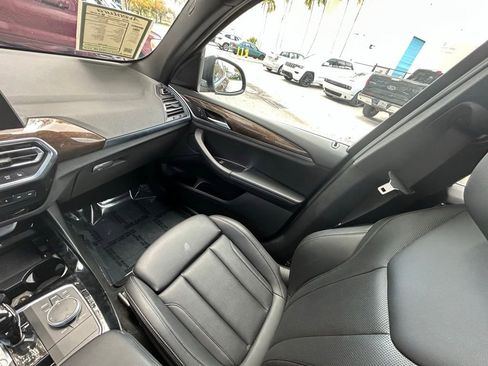 Used 2024 BMW X3 sDrive30i image 11