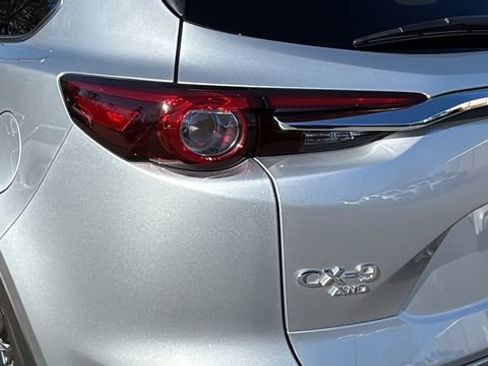 Used 2023 MAZDA CX-9 Touring image 37