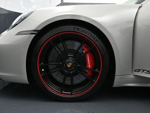 Certified 2024 Porsche 911 Targa 4 GTS AWD/4WD image 6
