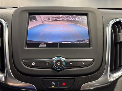 Certified 2022 Chevrolet Equinox LS w/ LS Convenience Package image 28