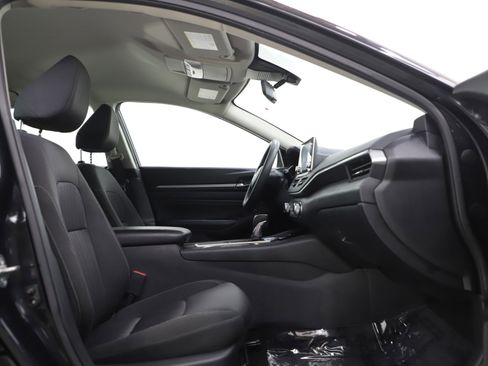 Used 2021 Nissan Altima 2.5 SV image 11