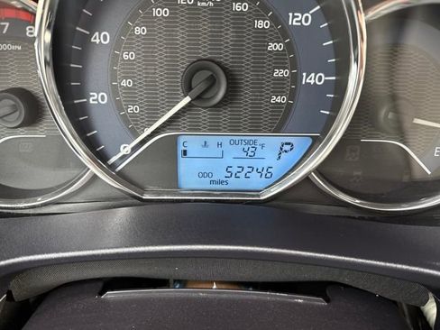 Used 2016 Toyota Corolla LE image 22