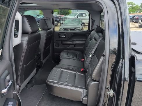 Used 2018 GMC Sierra 1500 Denali w/ Denali Ultimate Package AWD/4WD image 12