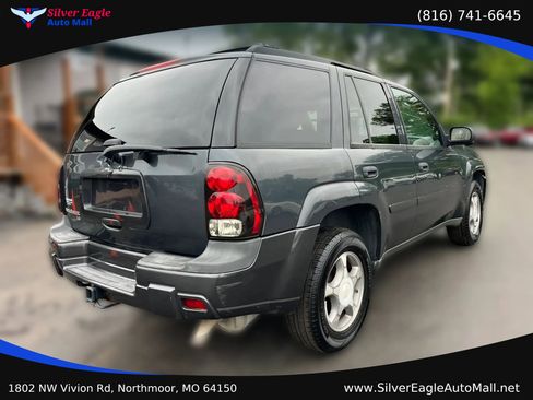 Used 2007 Chevrolet TrailBlazer LS w/ LS Preferred Equipment Group RWD image 3