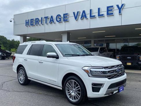 Certified 2022 Ford Expedition Platinum AWD/4WD image 1