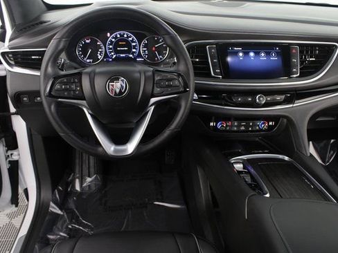 Used 2022 Buick Enclave Avenir w/ Avenir Technology Package image 13