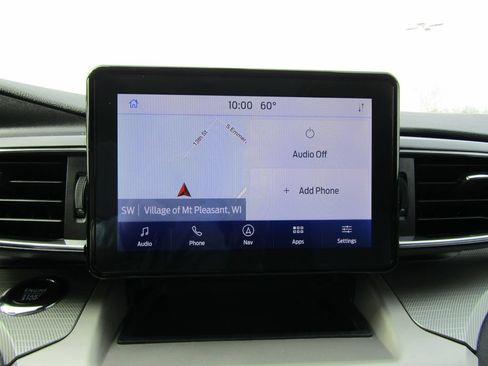 Used 2023 Ford Explorer XLT w/ Equipment Group 202A AWD/4WD image 19