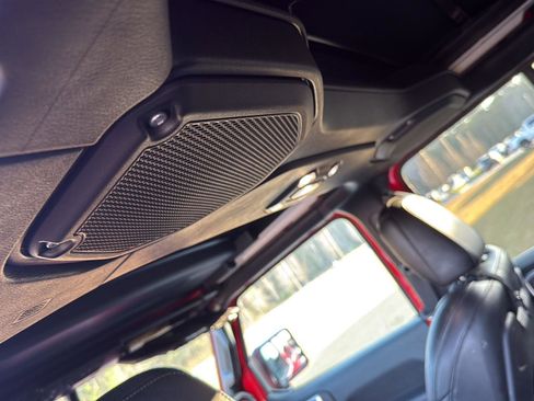 Certified 2020 Jeep Wrangler Unlimited Rubicon image 31