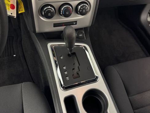 Used 2010 Dodge Challenger SE RWD image 14