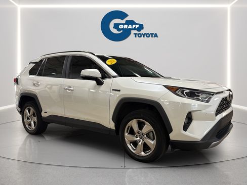 Used 2021 Toyota RAV4 Limited AWD/4WD image 4