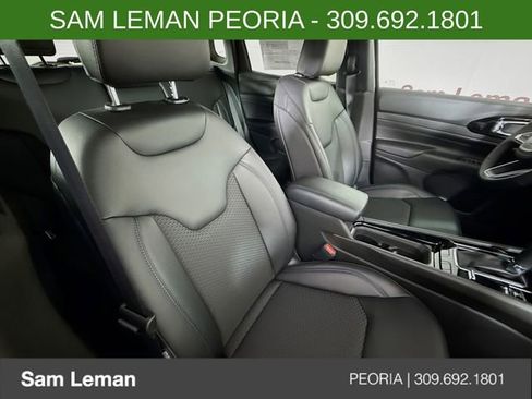 New 2026 Jeep Compass Latitude image 26