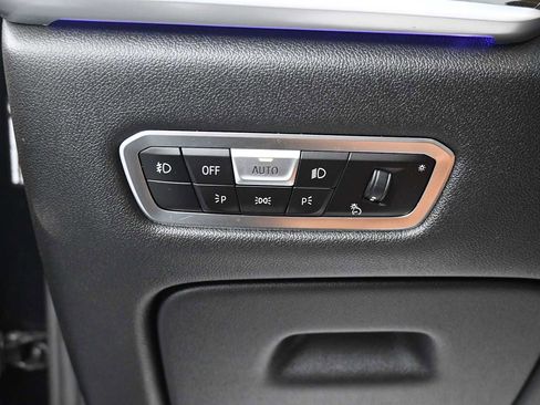 Used 2021 BMW X7 xDrive40i AWD/4WD image 12