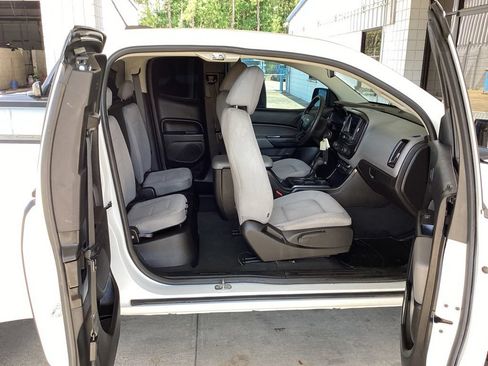 Used 2021 Chevrolet Colorado W/T w/ Custom Special Edition RWD image 38