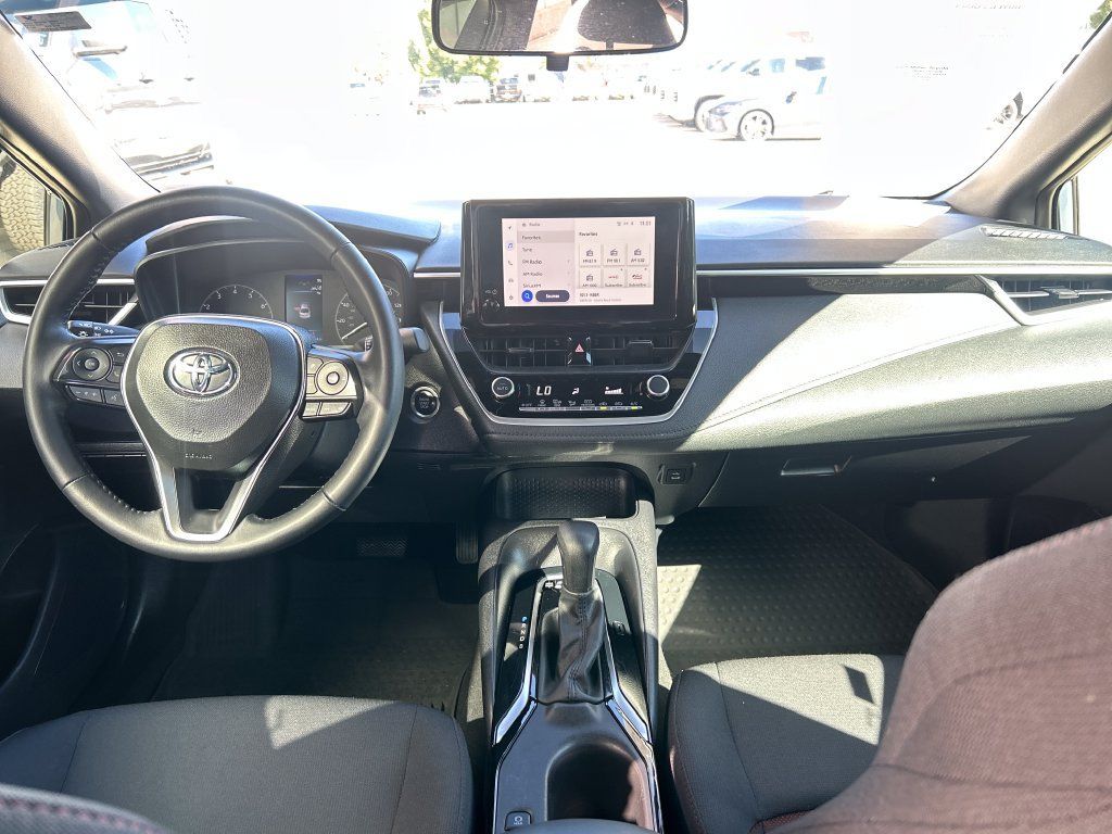 Certified 2024 Toyota Corolla SE FWD image 13