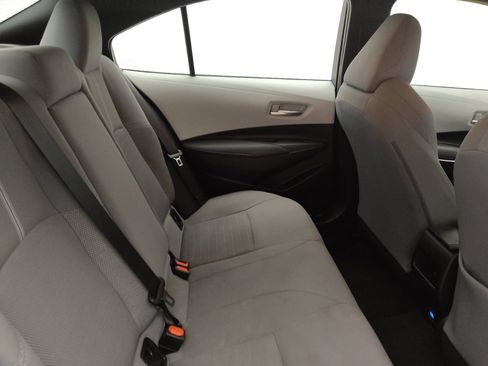 Used 2021 Toyota Corolla SE FWD image 19